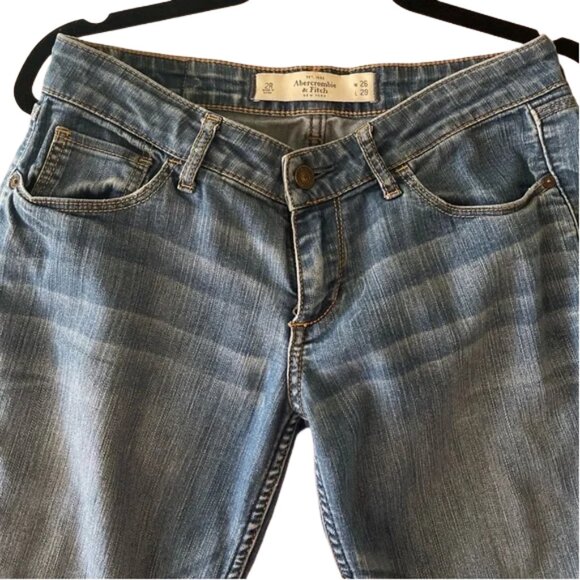 Abercrombie And Fitch Jeans Womens Size 2 Straight Leg - Picture 1 of 3